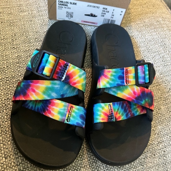 Chaco Women’s Chillos Slide Sandal Dark Tie Dye - Picture 1 of 6